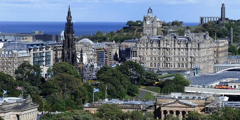 What to Do in Edinburgh: 10 Ideas for a Scenic City Experience